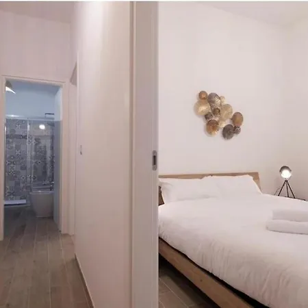 Ama Apartment *